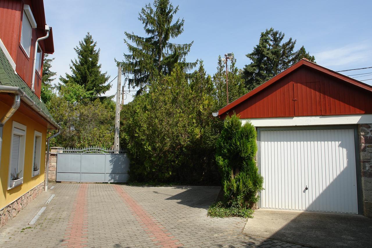 Ferienwohnung Valentina Apartmanhaz Bogács Exterior foto