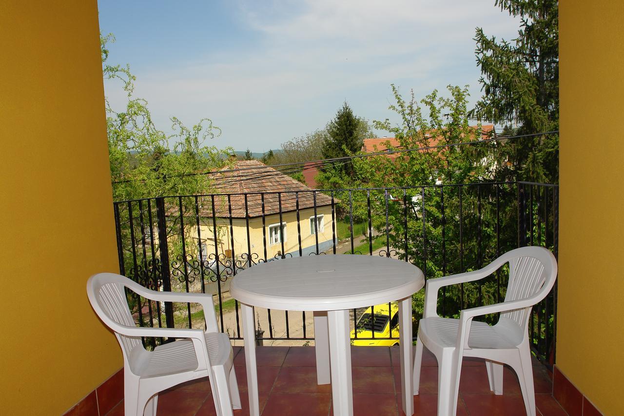 Ferienwohnung Valentina Apartmanhaz Bogács Exterior foto